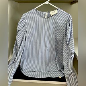 Just Blouse with puffy shoulder